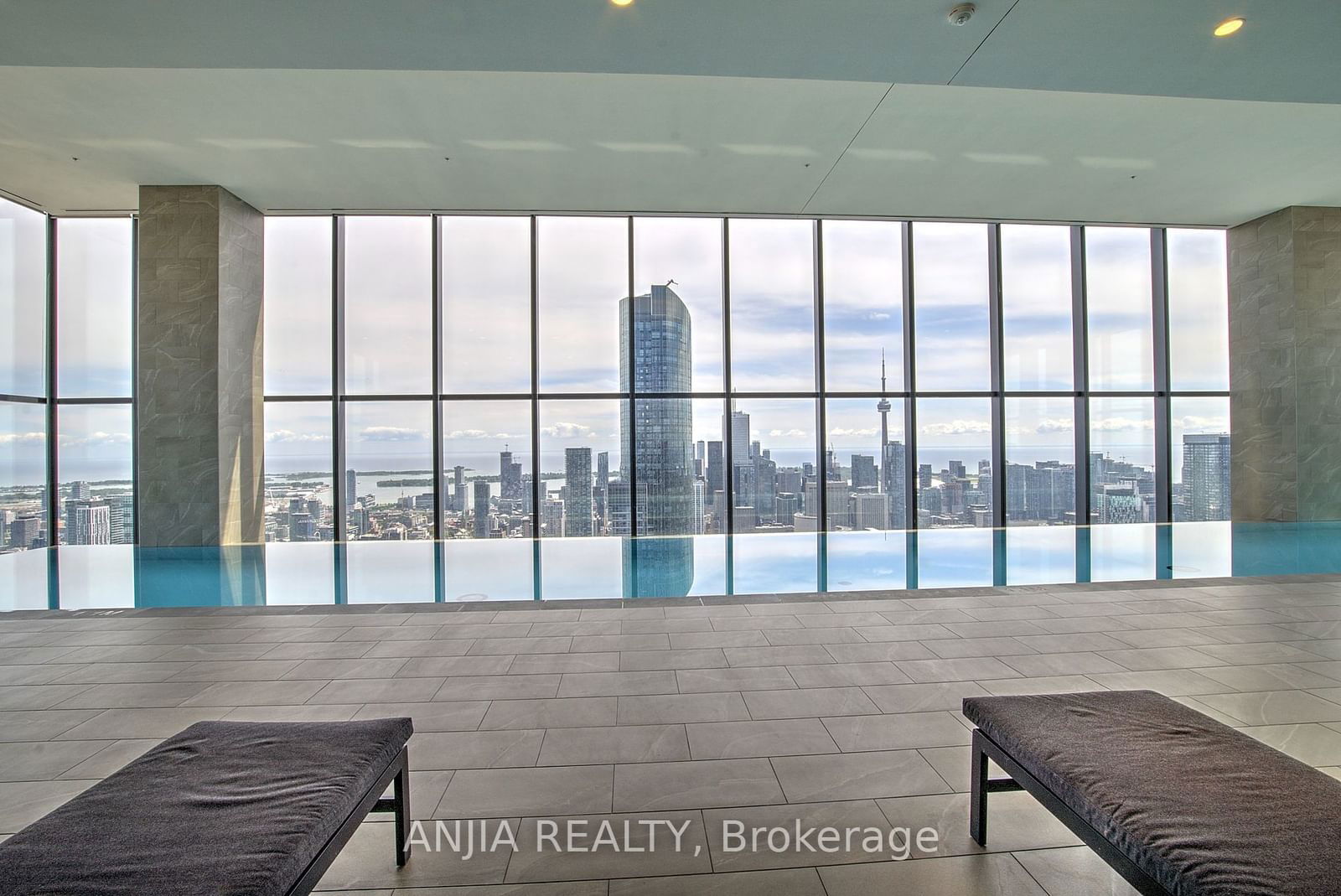 7 Grenville St, unit 3008 for rent