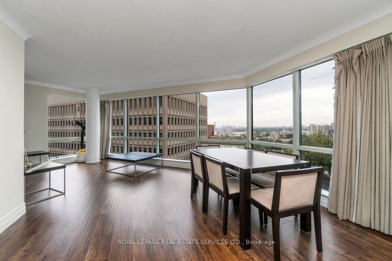 1001 Bay St, unit 2014 for sale