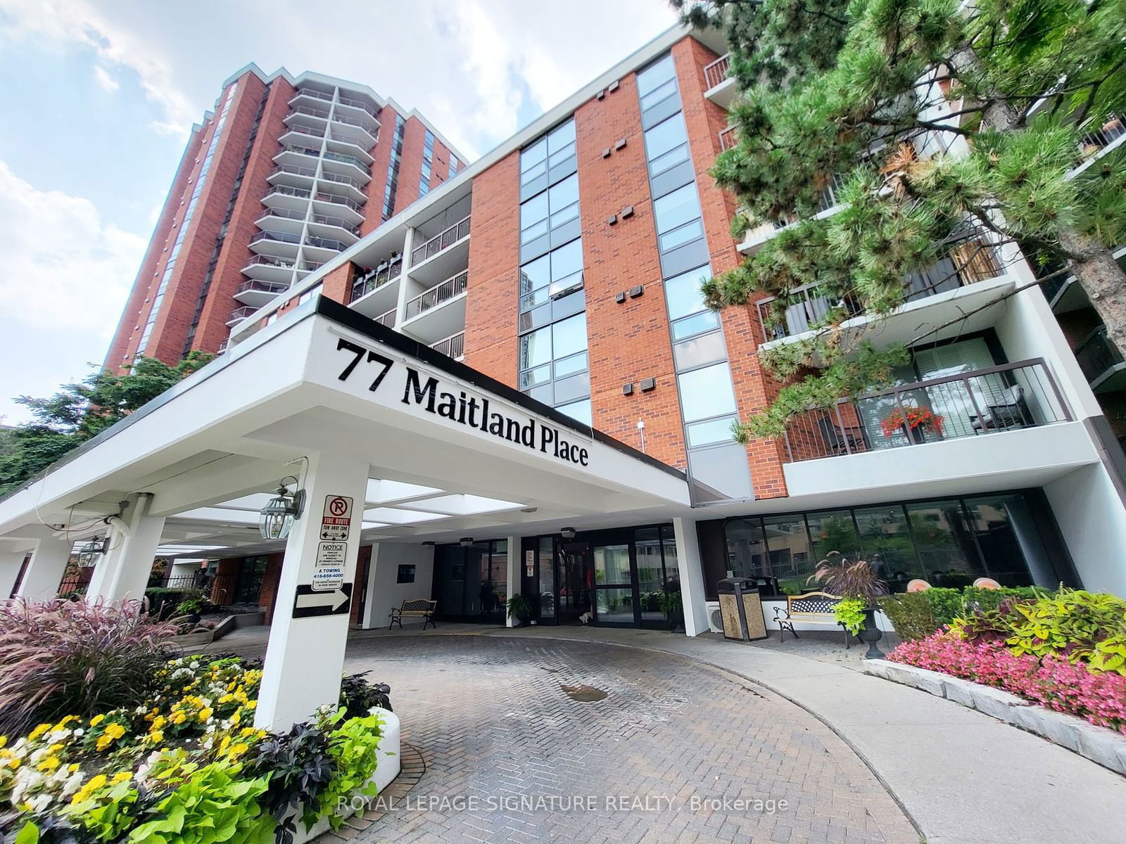 77 Maitland Pl, unit 205 for sale