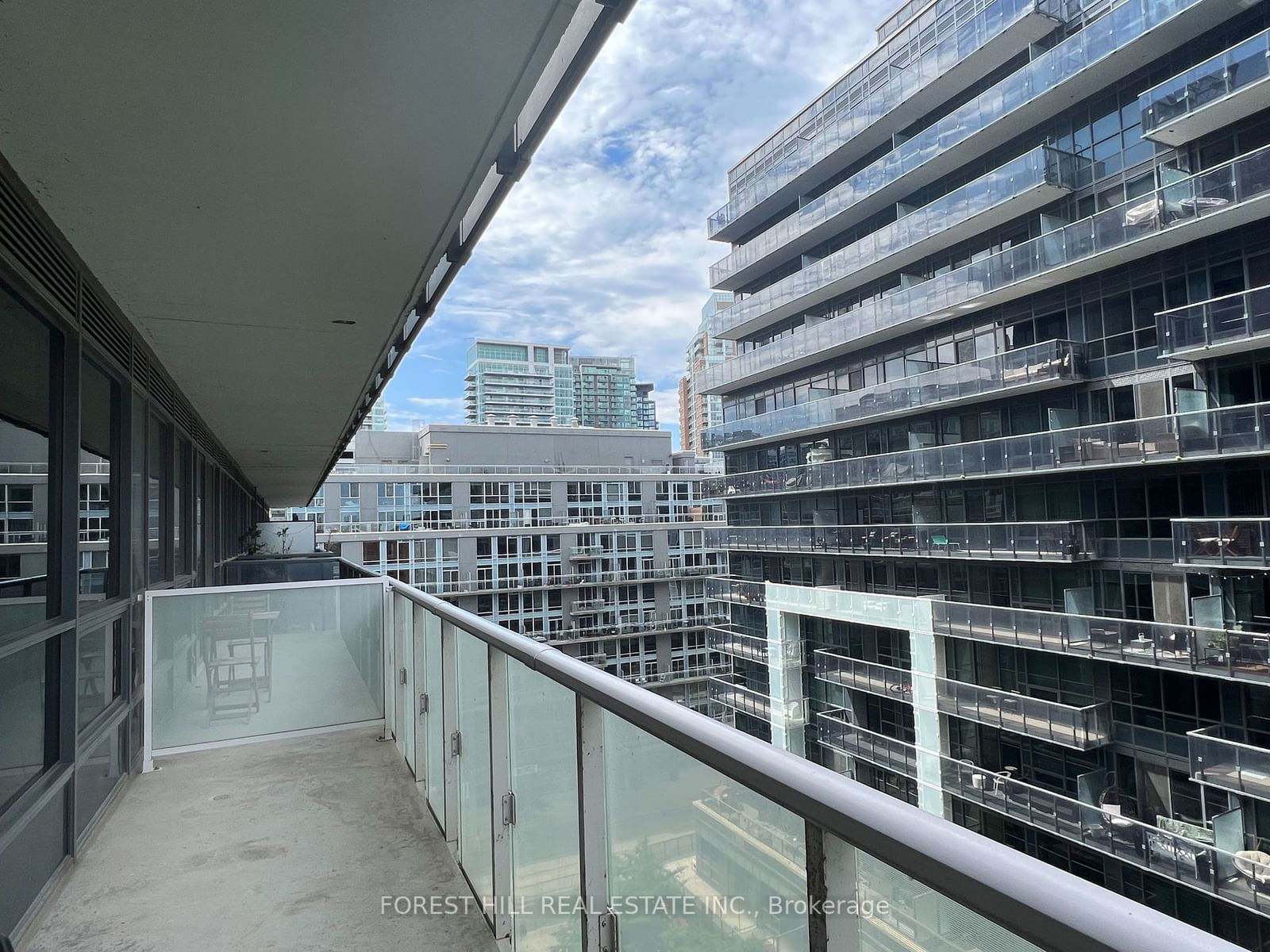 1030 King St W, unit 801 for rent