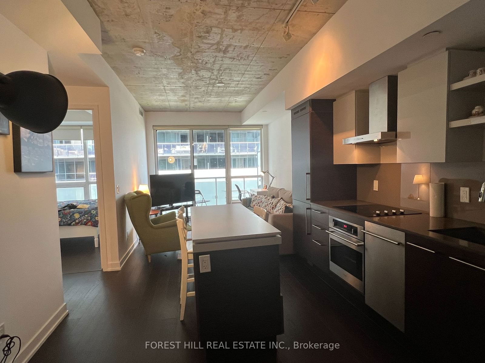 1030 King St W, unit 801 for rent