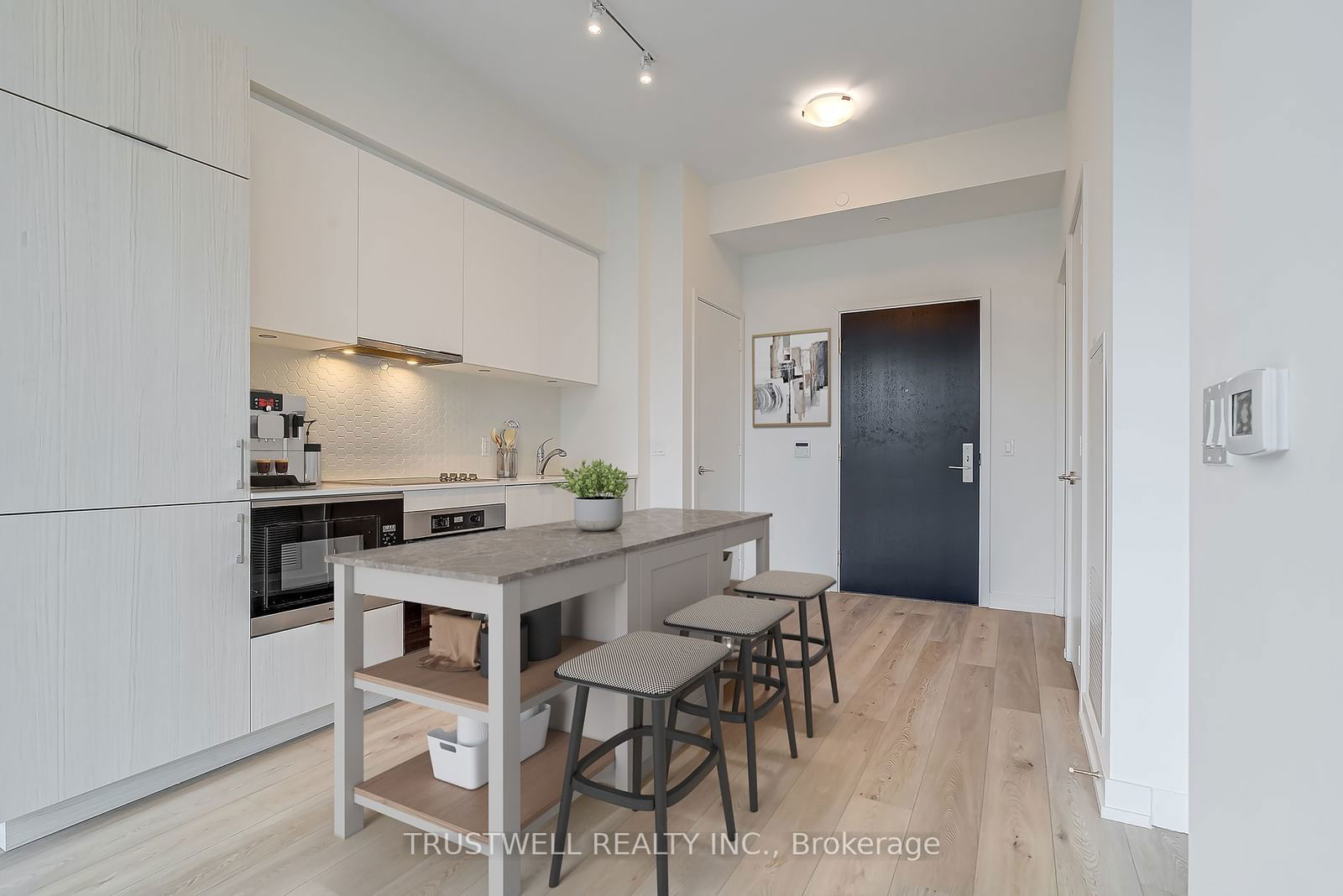 158 Front St E, unit 1004 for sale