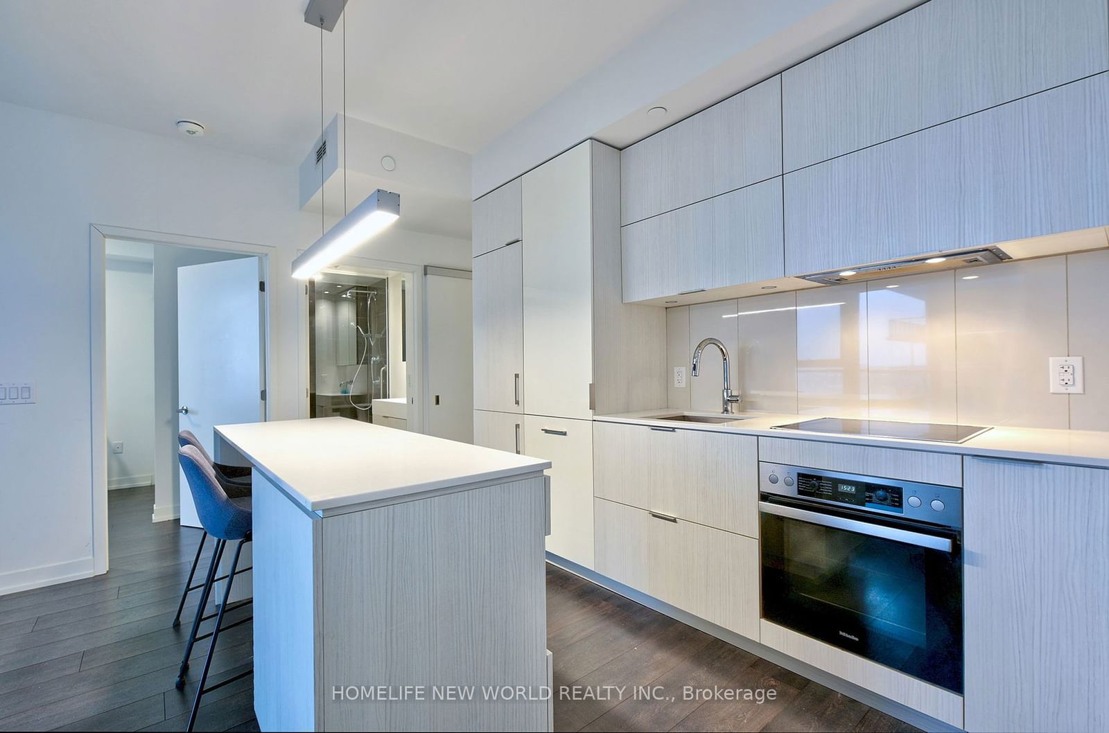 15 Lower Jarvis St, unit 2713 for sale