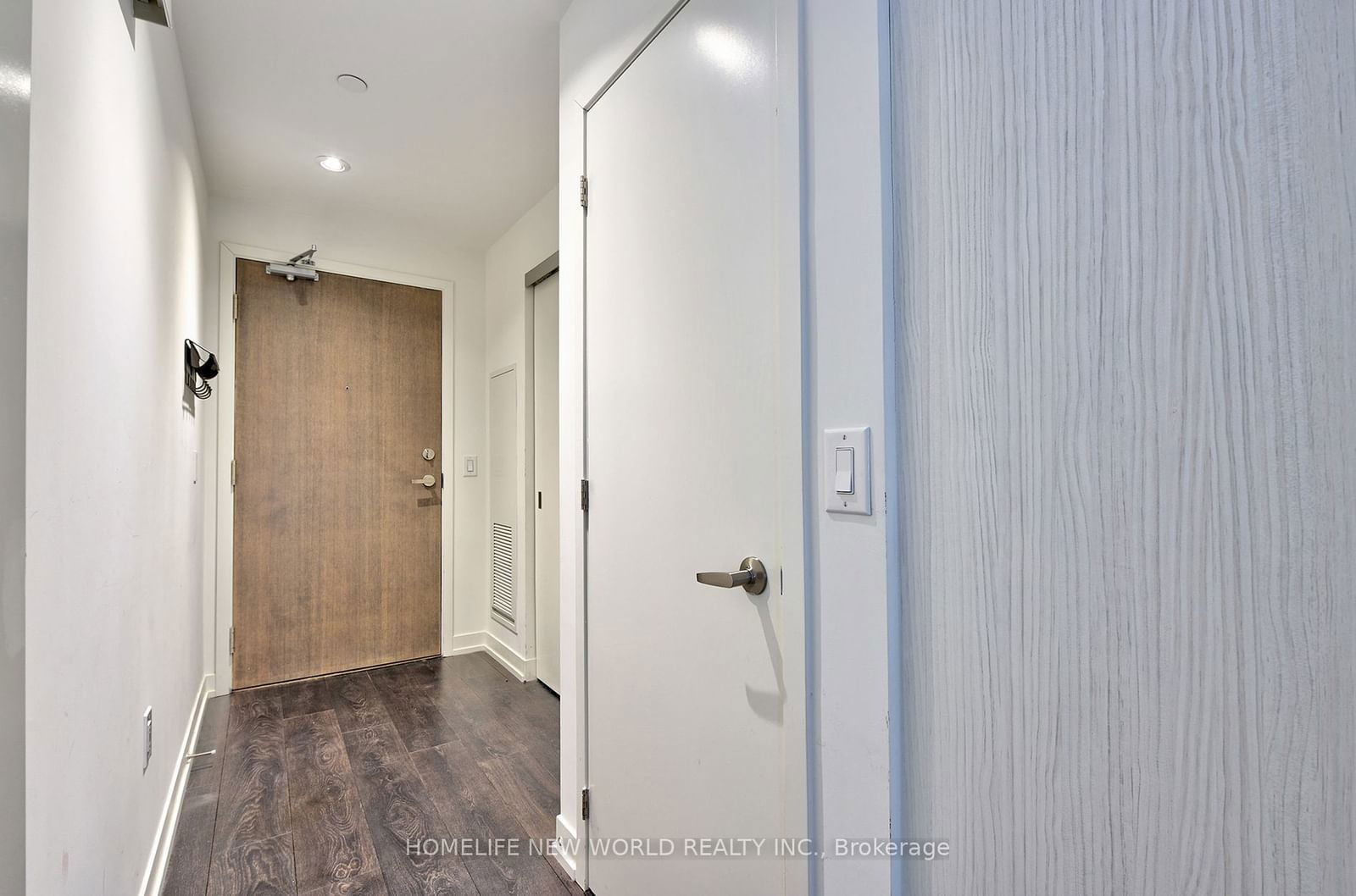 15 Lower Jarvis St, unit 2713 for sale