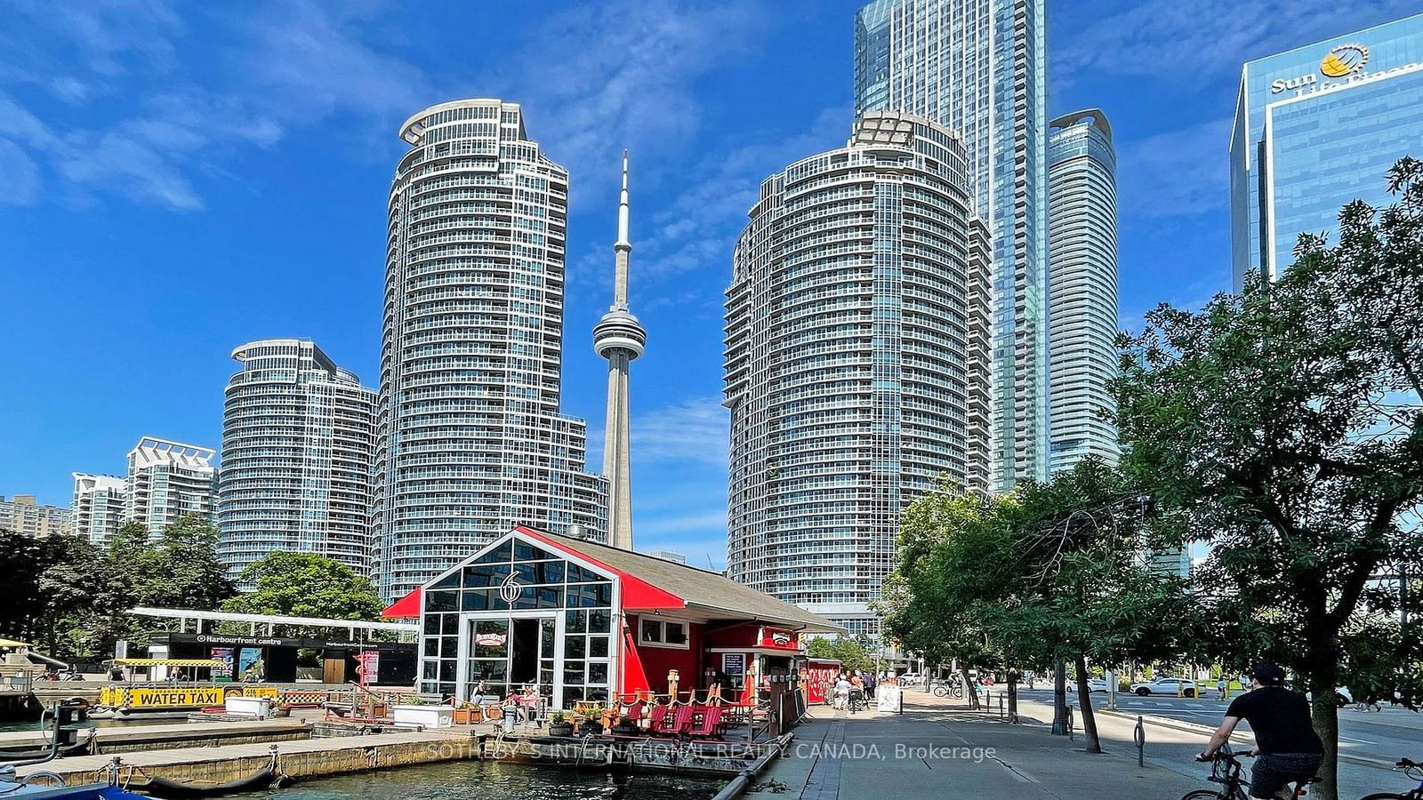 100 Harbour St, unit 3211 for rent