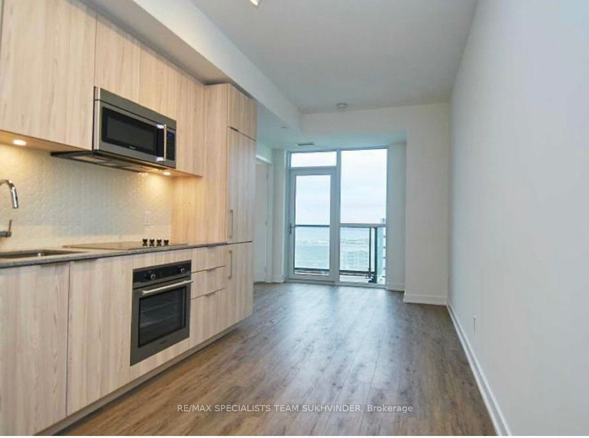 50 Ordnance St, unit 2703 for sale