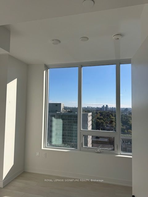 127 Broadway Ave, unit 1809 for rent