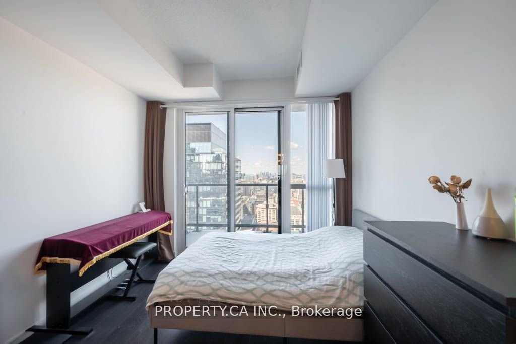 87 Peter St, unit 3105 for rent