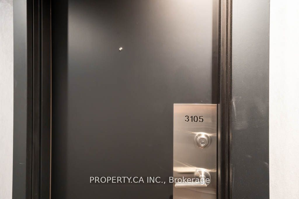 87 Peter St, unit 3105 for rent