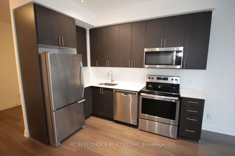 591 Sheppard Ave E, unit 710 for rent