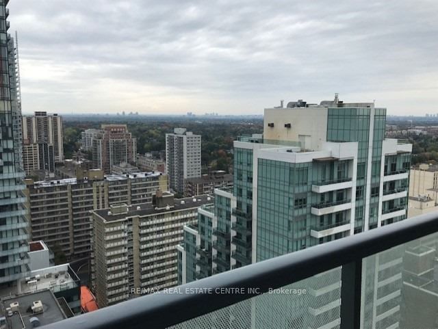 125 Redpath Ave Ave, unit 2403 for rent