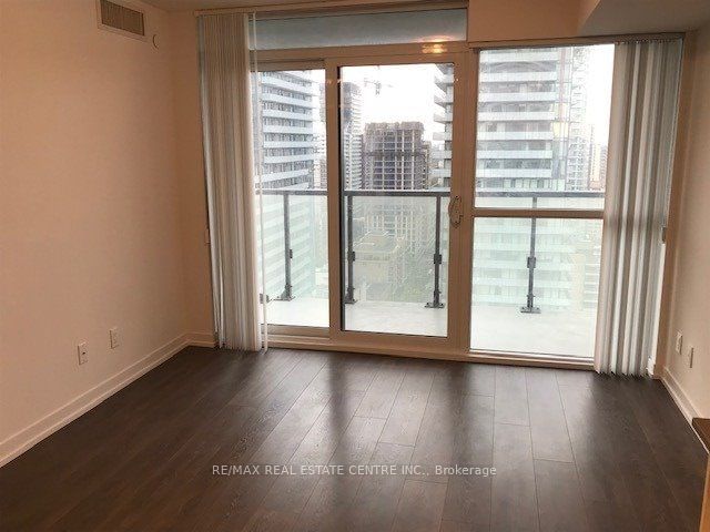 125 Redpath Ave Ave, unit 2403 for rent