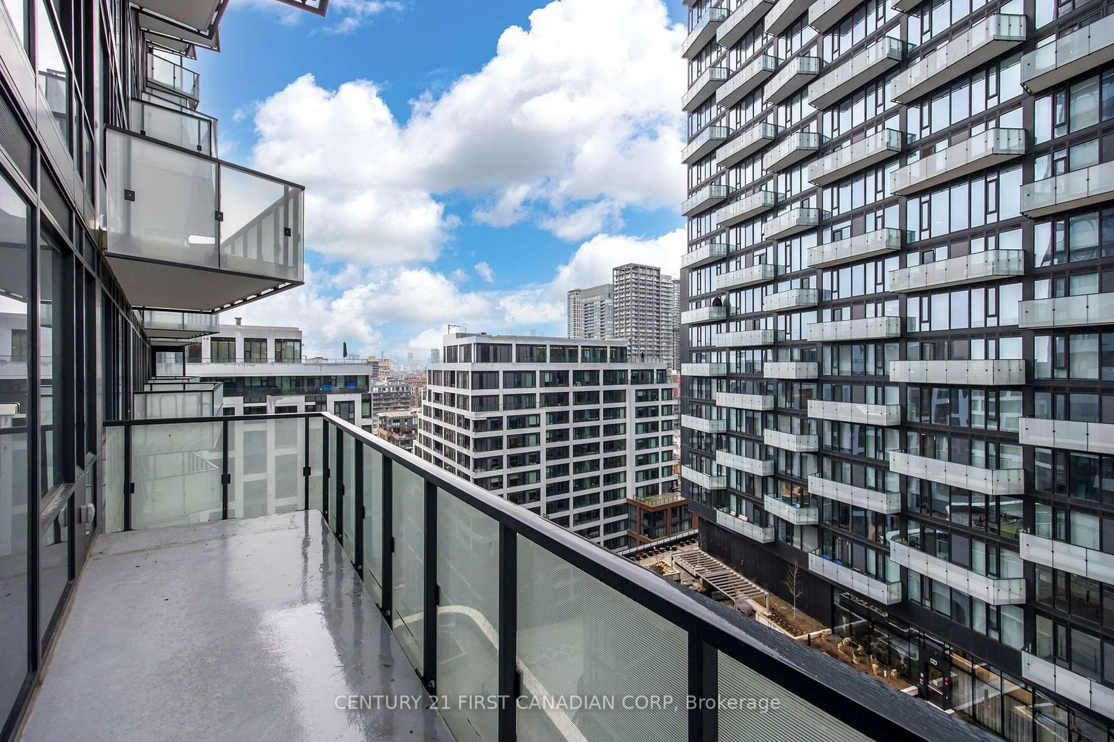 470 Front St W, unit 1310 for sale