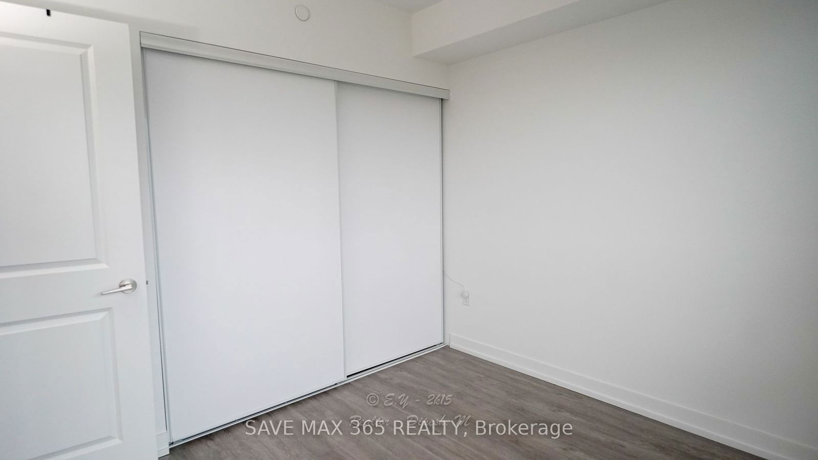 395 Bloor St E, unit 2503 for sale