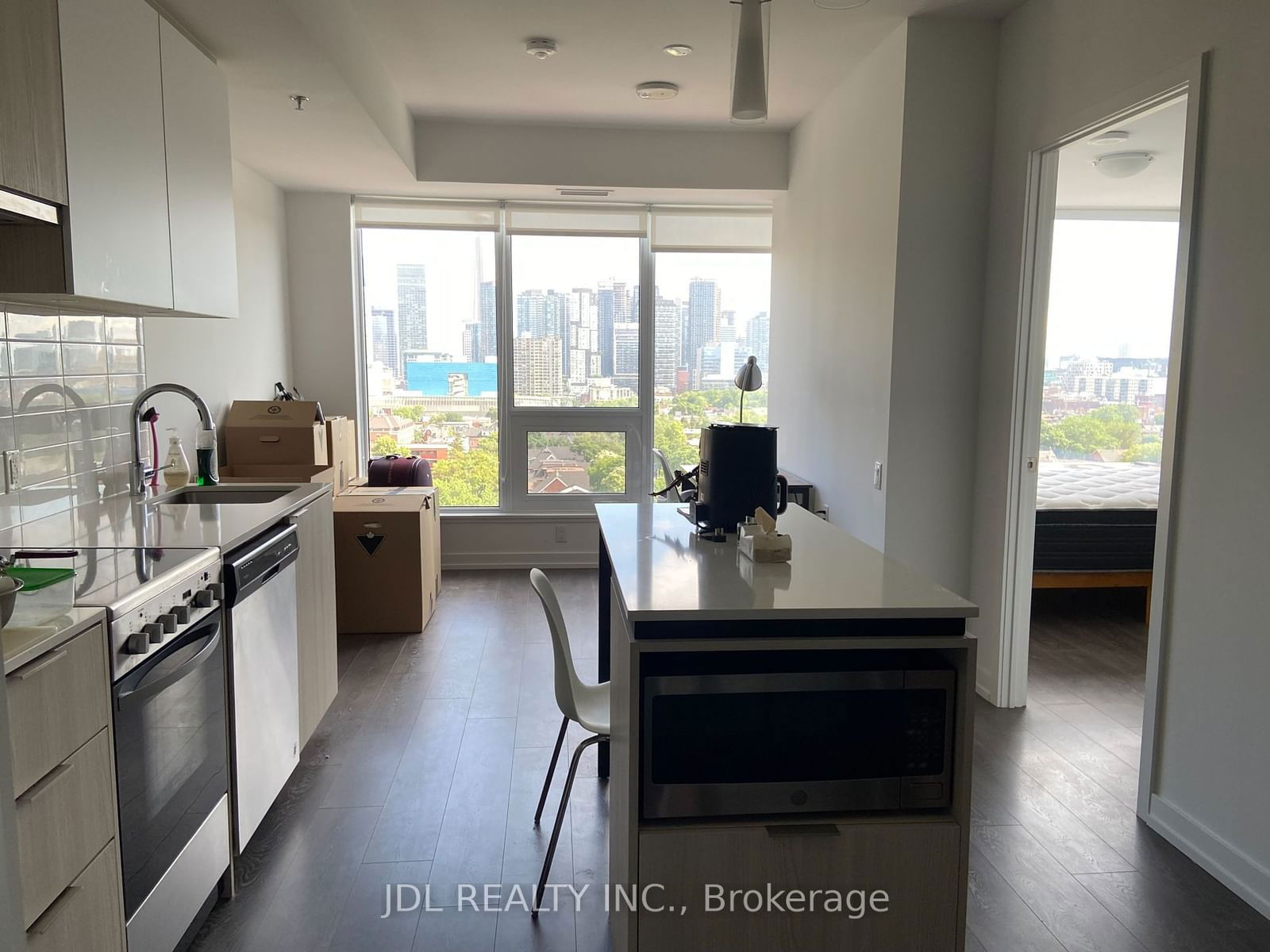 203 College St, unit 1001 for rent