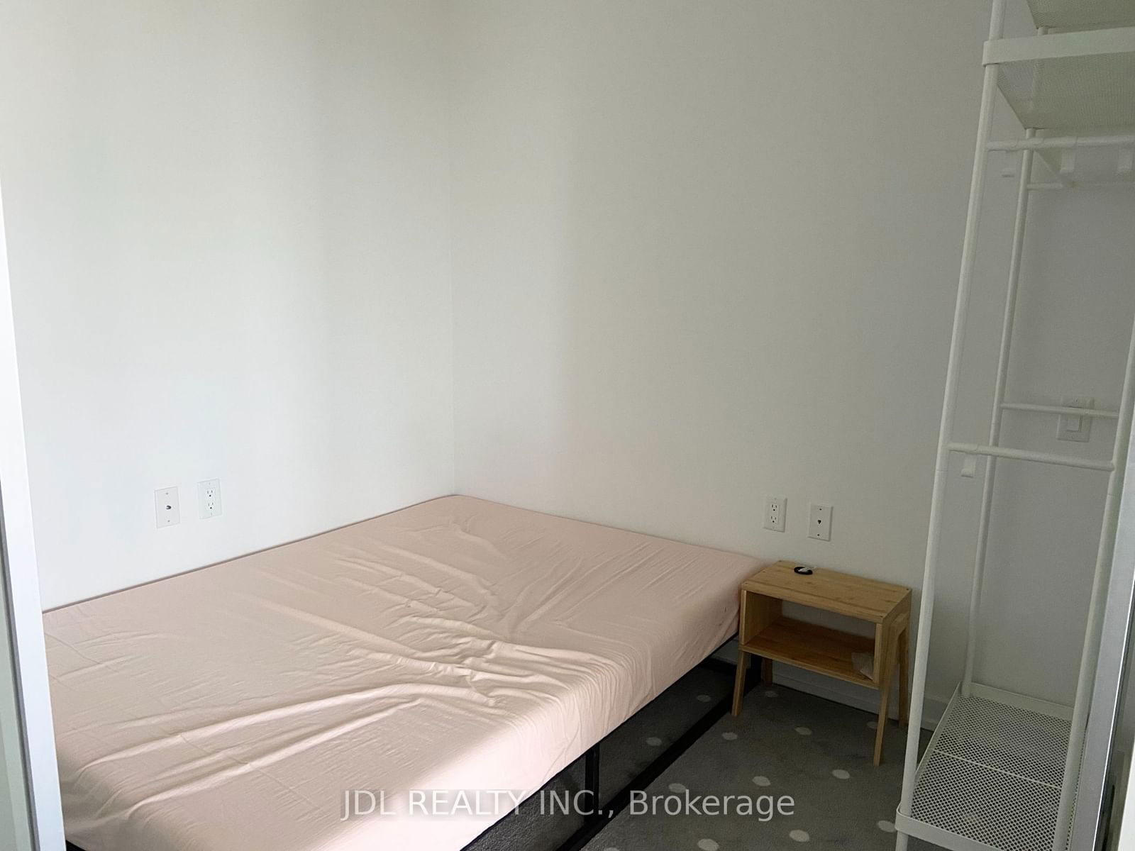 203 College St, unit 1001 for rent