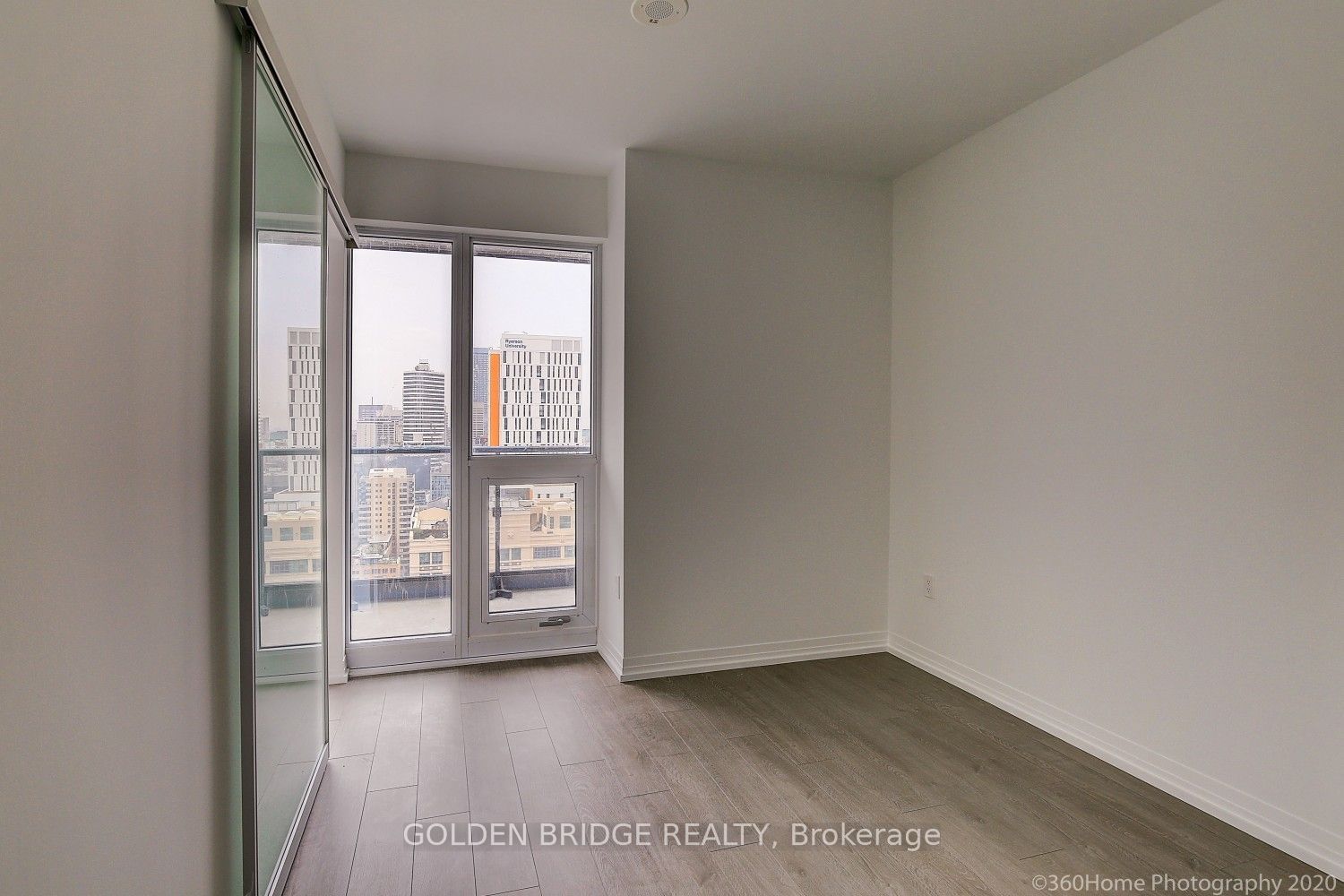 251 Jarvis St, unit 2410 for sale