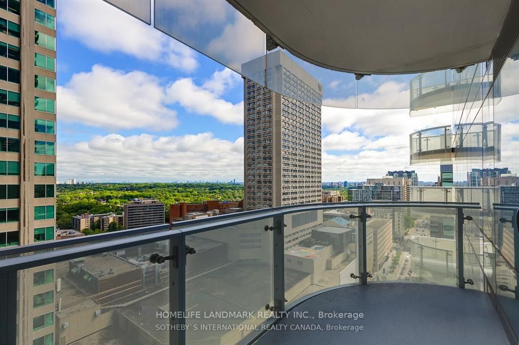 1 Bloor St E, unit 1812 for rent