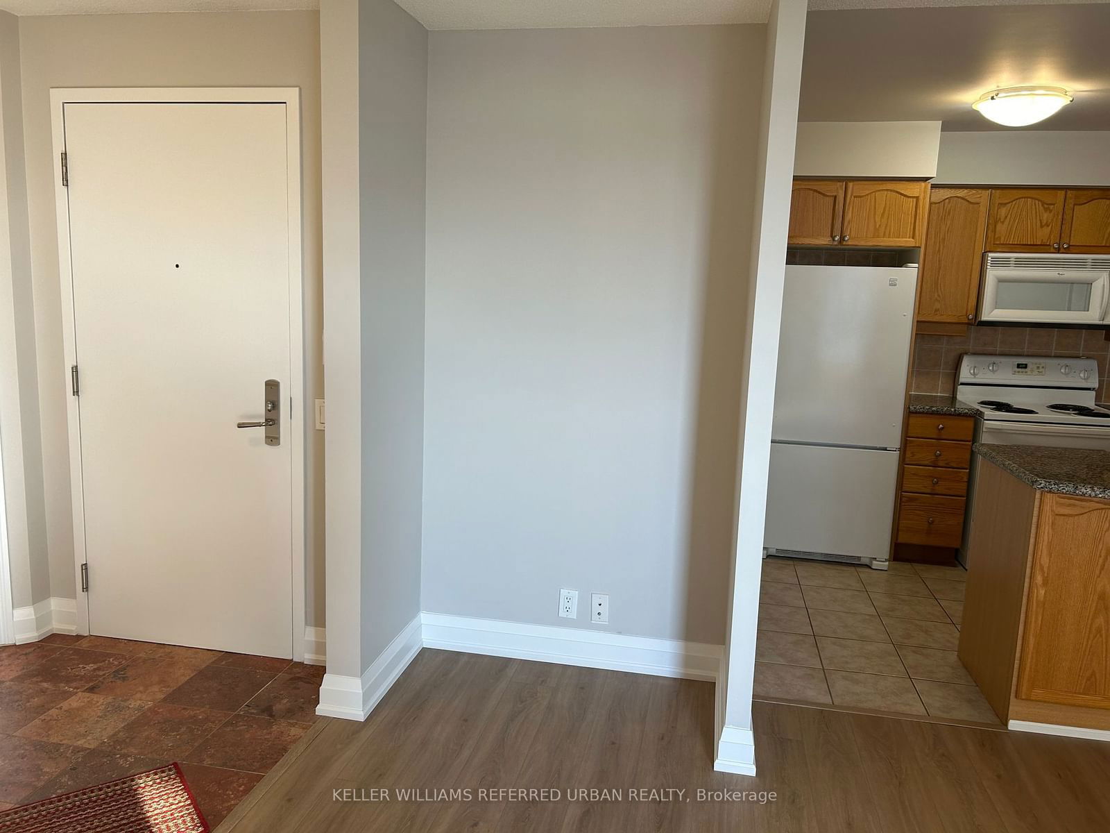 80 Harrison Garden Blvd, unit 724 for rent