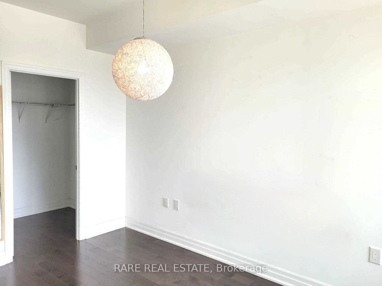 8 The Esplanade St, unit 2303 for rent