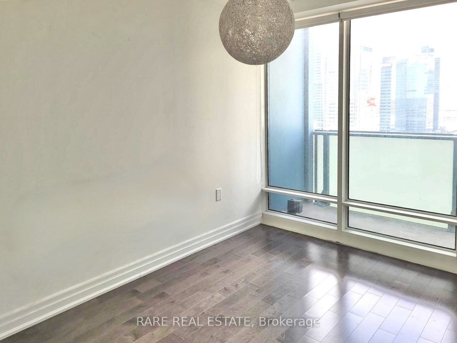 8 The Esplanade St, unit 2303 for rent