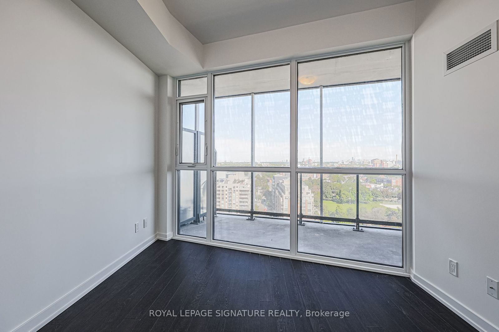 50 Ordnance St, unit 1409 for sale