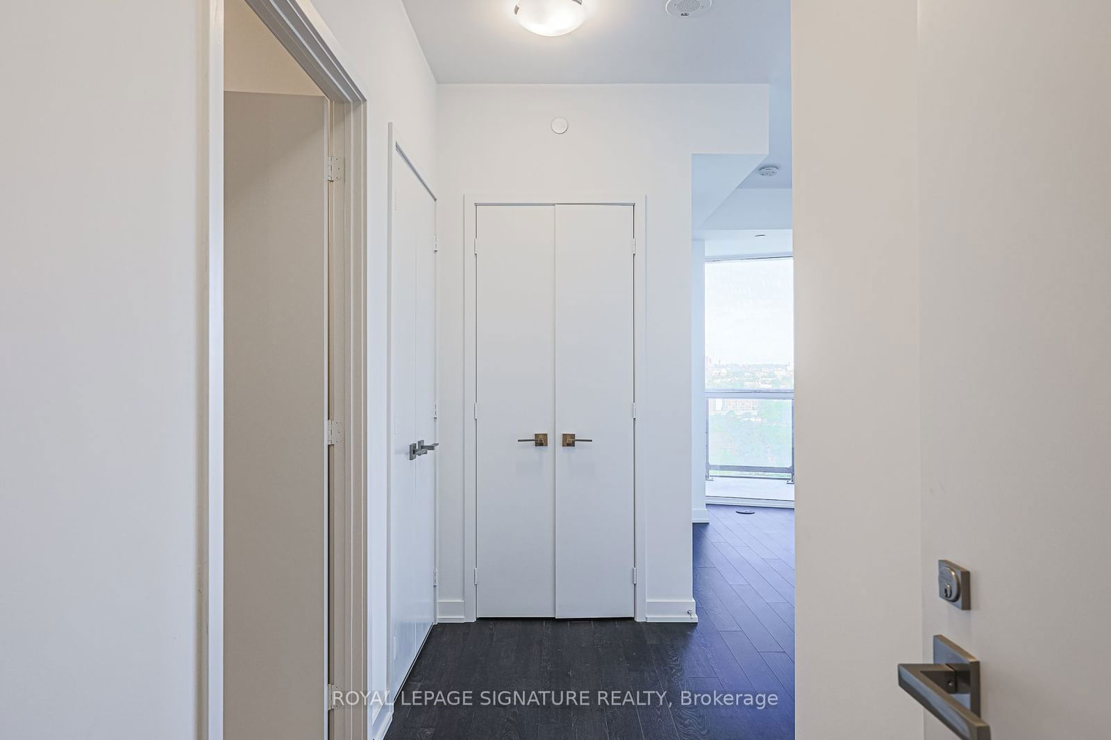 50 Ordnance St, unit 1409 for sale