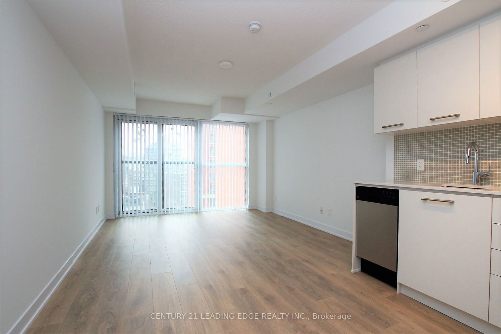 87 Peter St, unit 1108 for rent