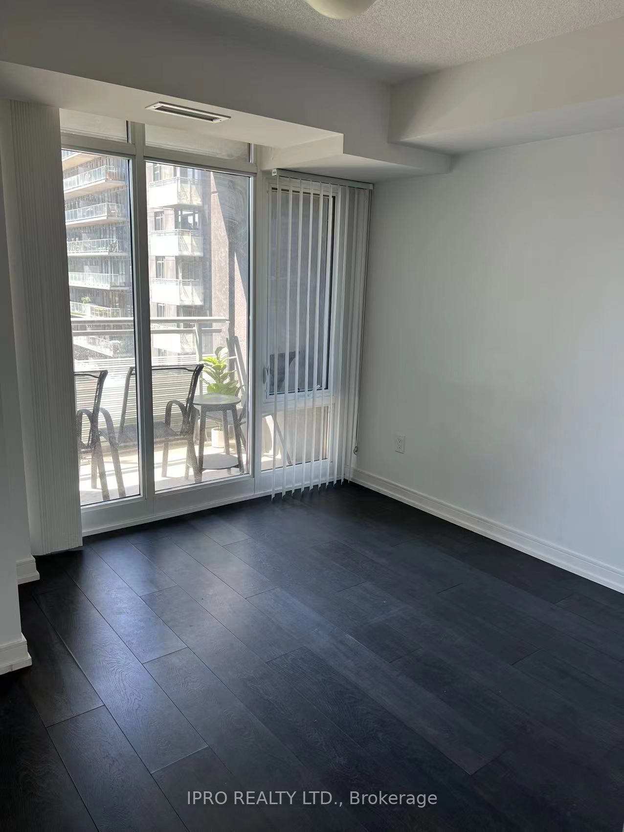 525 Adelaide St W, unit 616 for rent