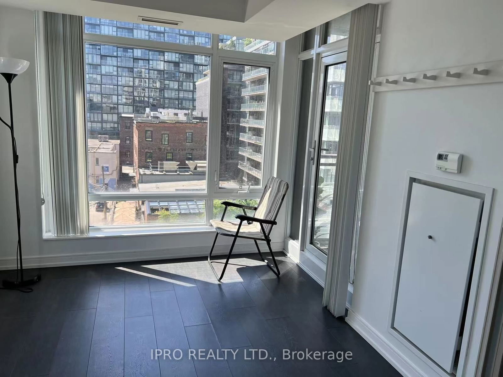 525 Adelaide St W, unit 616 for rent