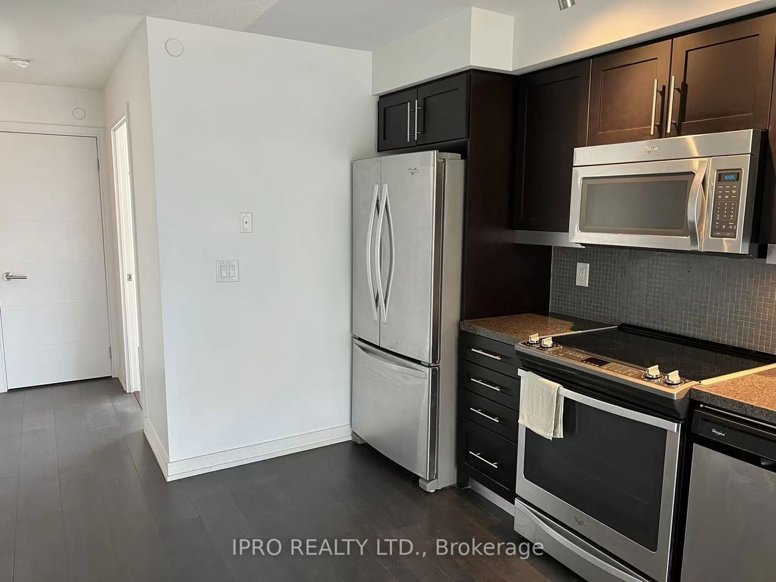 525 Adelaide St W, unit 616 for rent