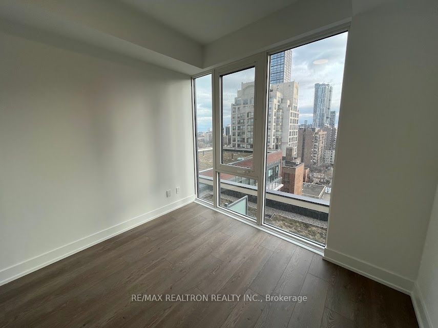 308 Jarvis St, unit 1202 for rent