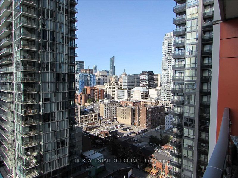 21 Widmer St, unit 1805 for rent