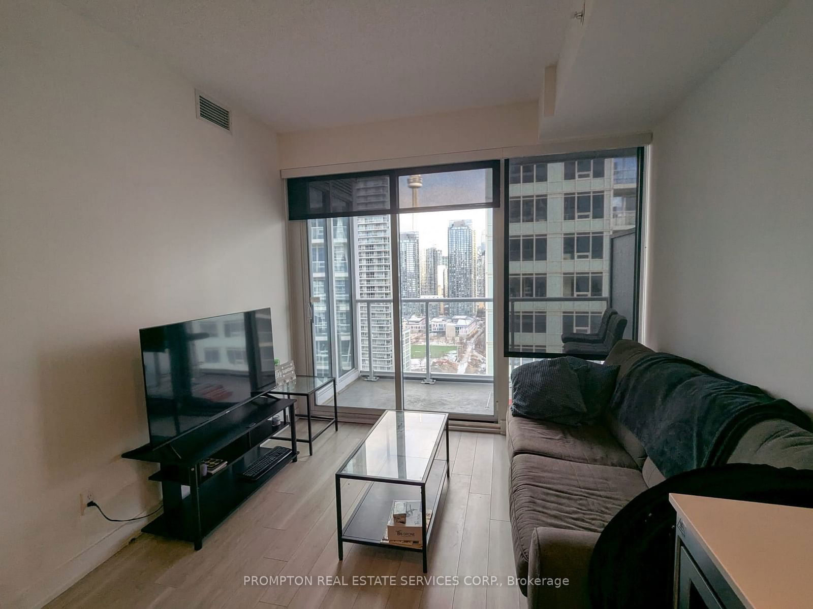 19 Bathurst St, unit 3009 for rent