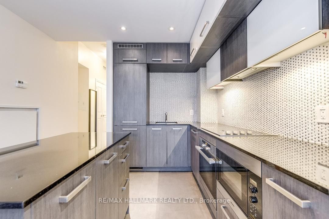 8 The Esplanade, unit 5403 for rent