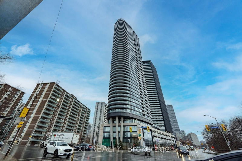 585 Bloor St E, unit 1324 for sale