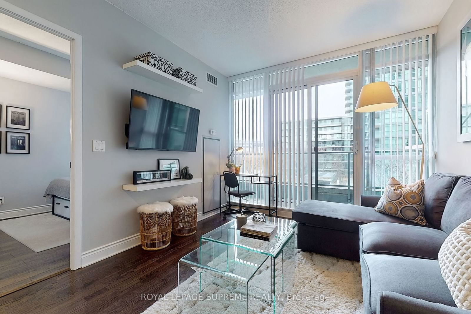 215 Fort York Blvd, unit 314 for sale