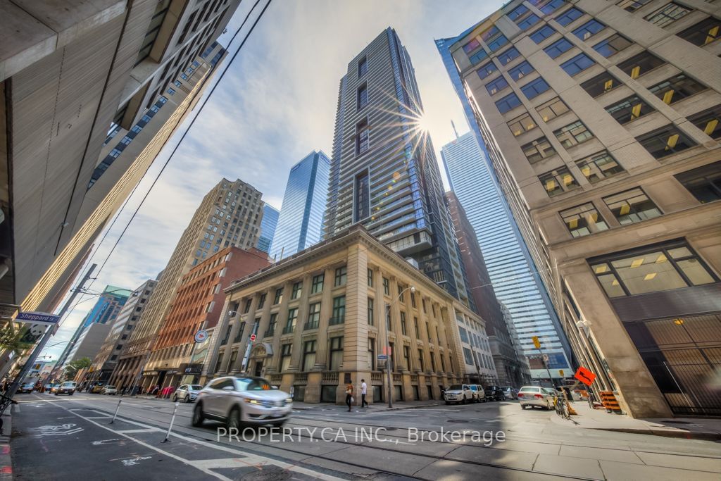 70 Temperance St, unit 2101 for rent