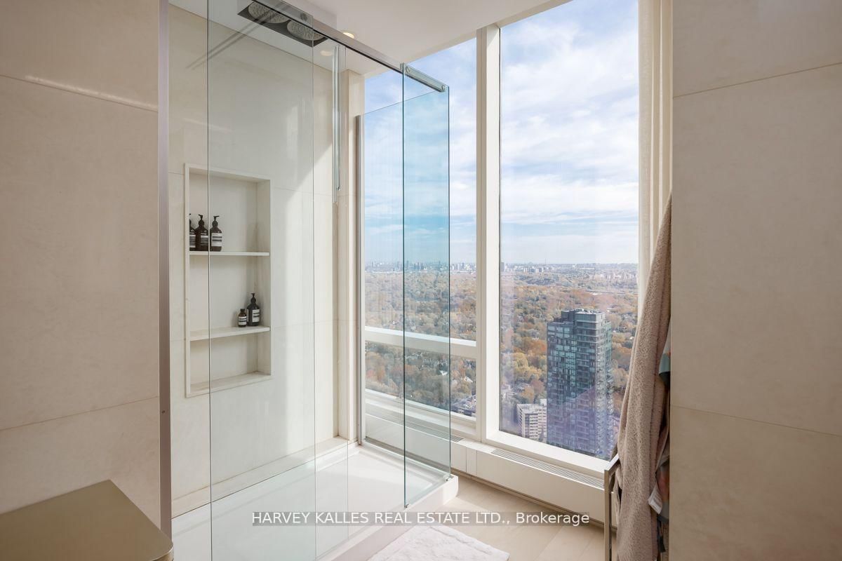 50 Yorkville Ave, unit 4403 for sale