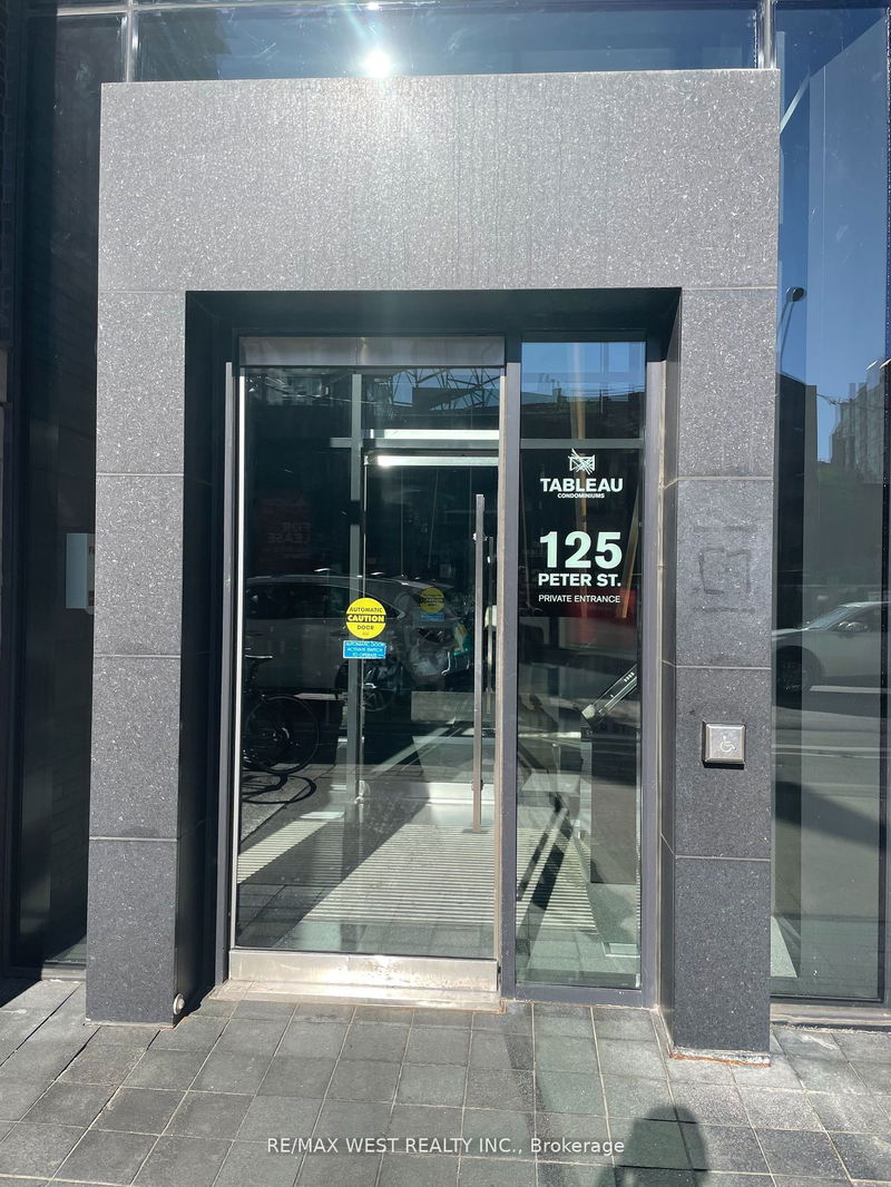 125 Peter St S, unit 2612 for rent