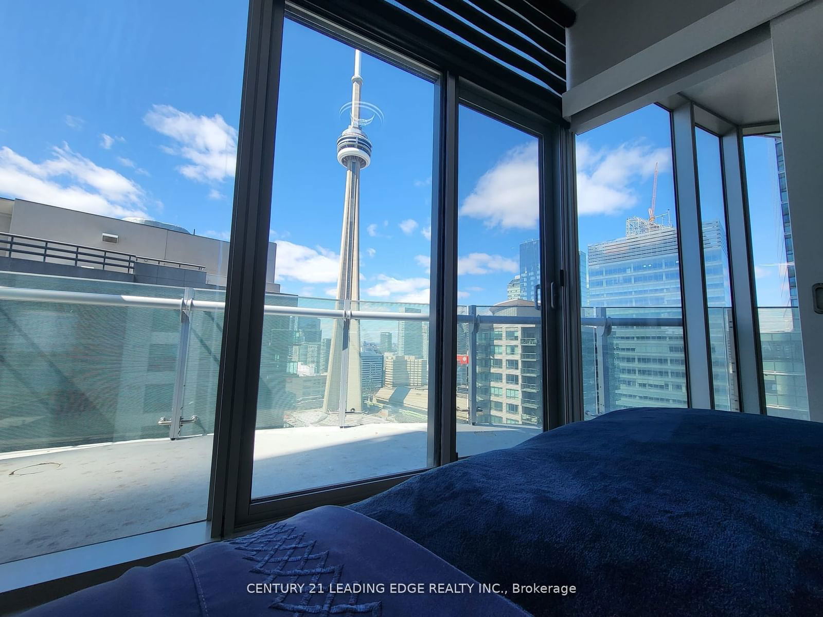 12 YORK St, unit 2907 for sale