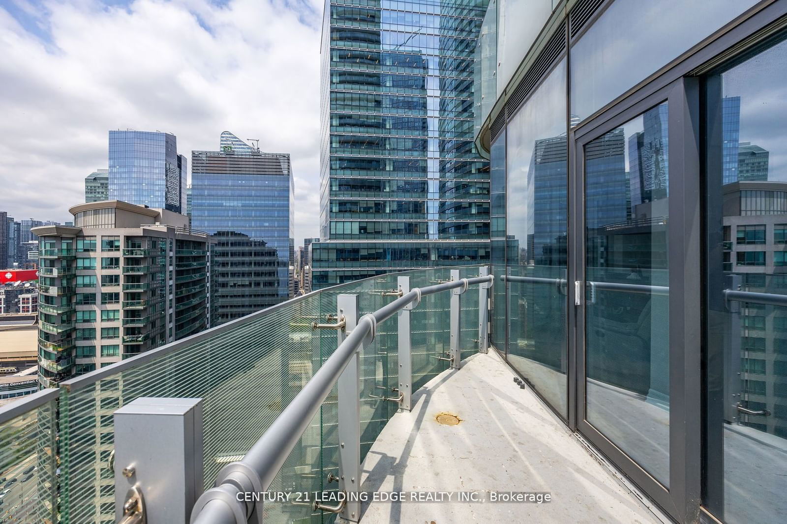 12 YORK St, unit 2907 for sale