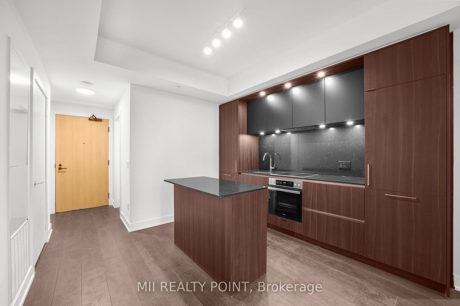 15 Mercer St, unit 1705 for rent