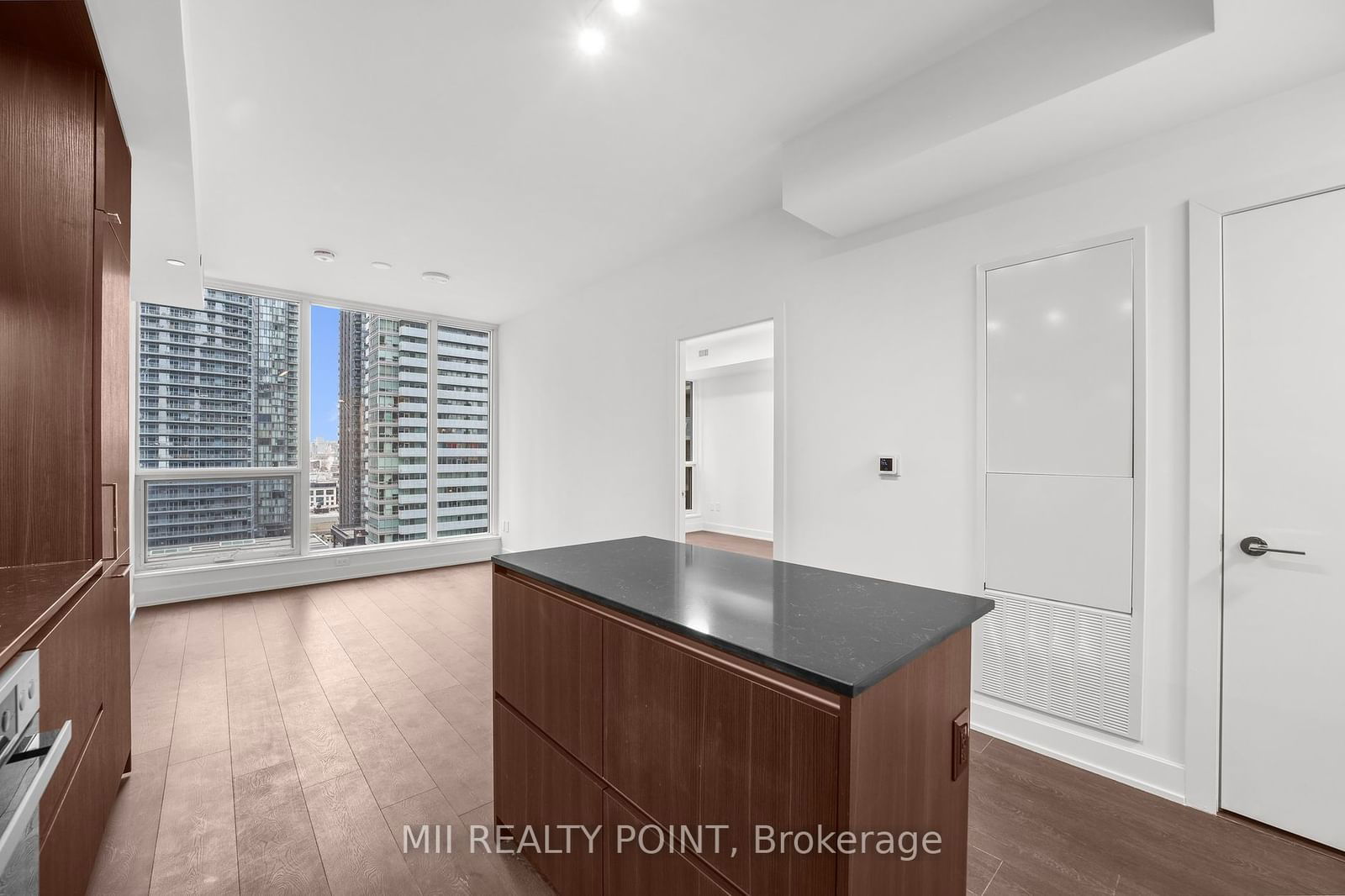 15 Mercer St, unit 1705 for rent