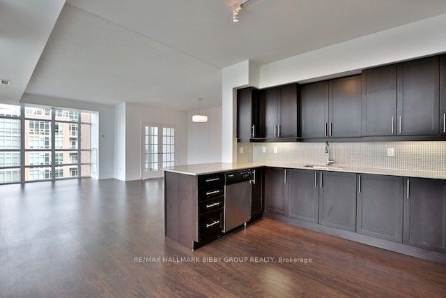 75 East Liberty St, unit 2218 for rent