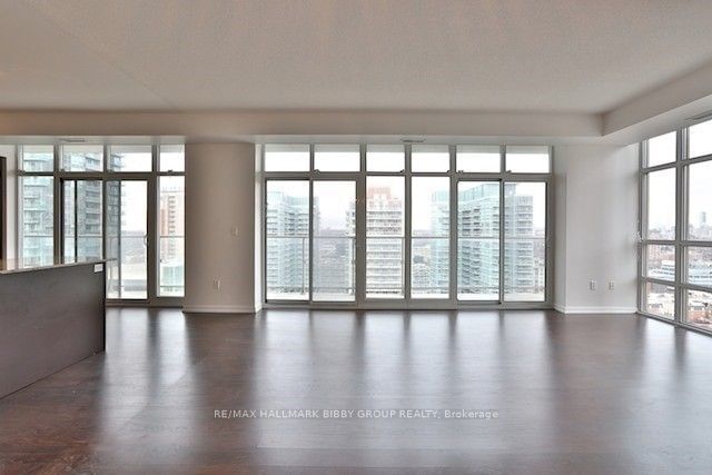 75 East Liberty St, unit 2218 for rent