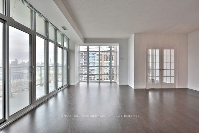 75 East Liberty St, unit 2218 for rent