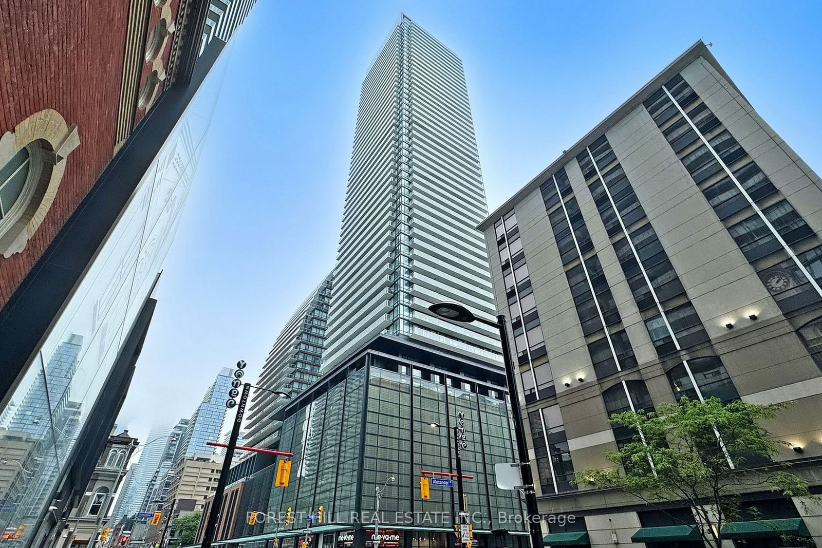 501 Yonge St, unit 4208 for sale