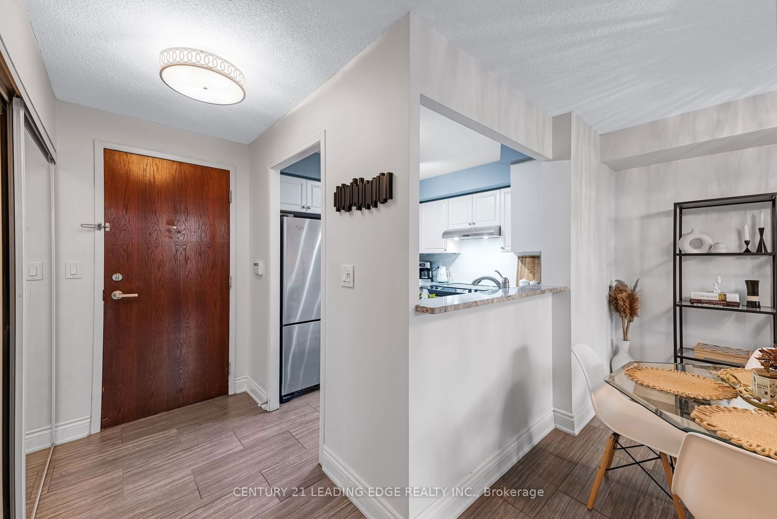 39 Pemberton Ave, unit 105 for sale