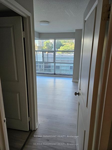 11 St Joseph St, unit 409 for rent